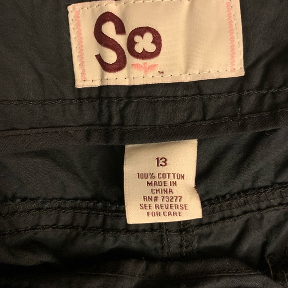 Shorts - Picture 3 of 6